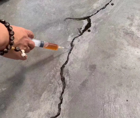 河西混凝土裂缝修补技术详解​